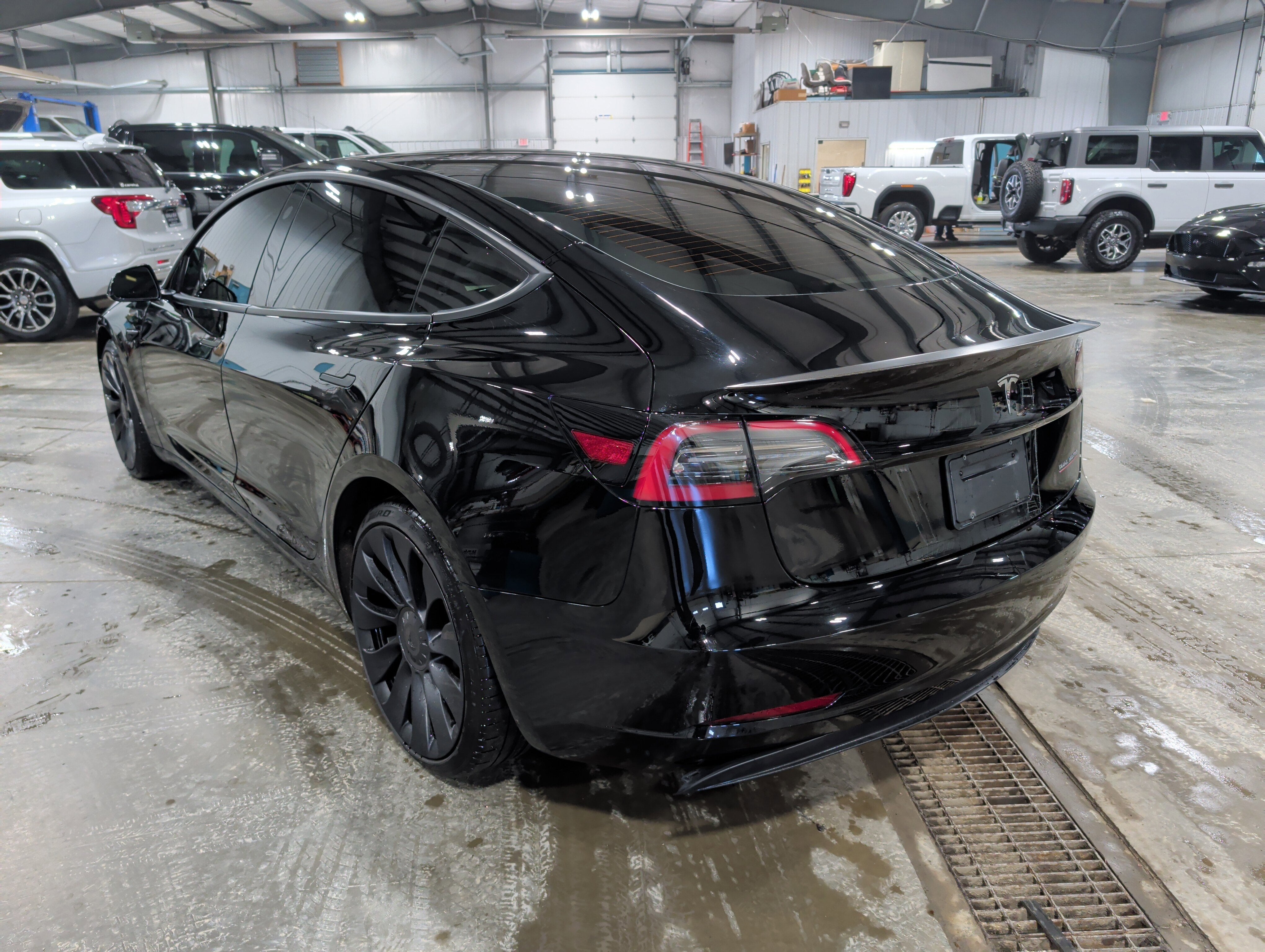 2023 Tesla Model 3 Performance