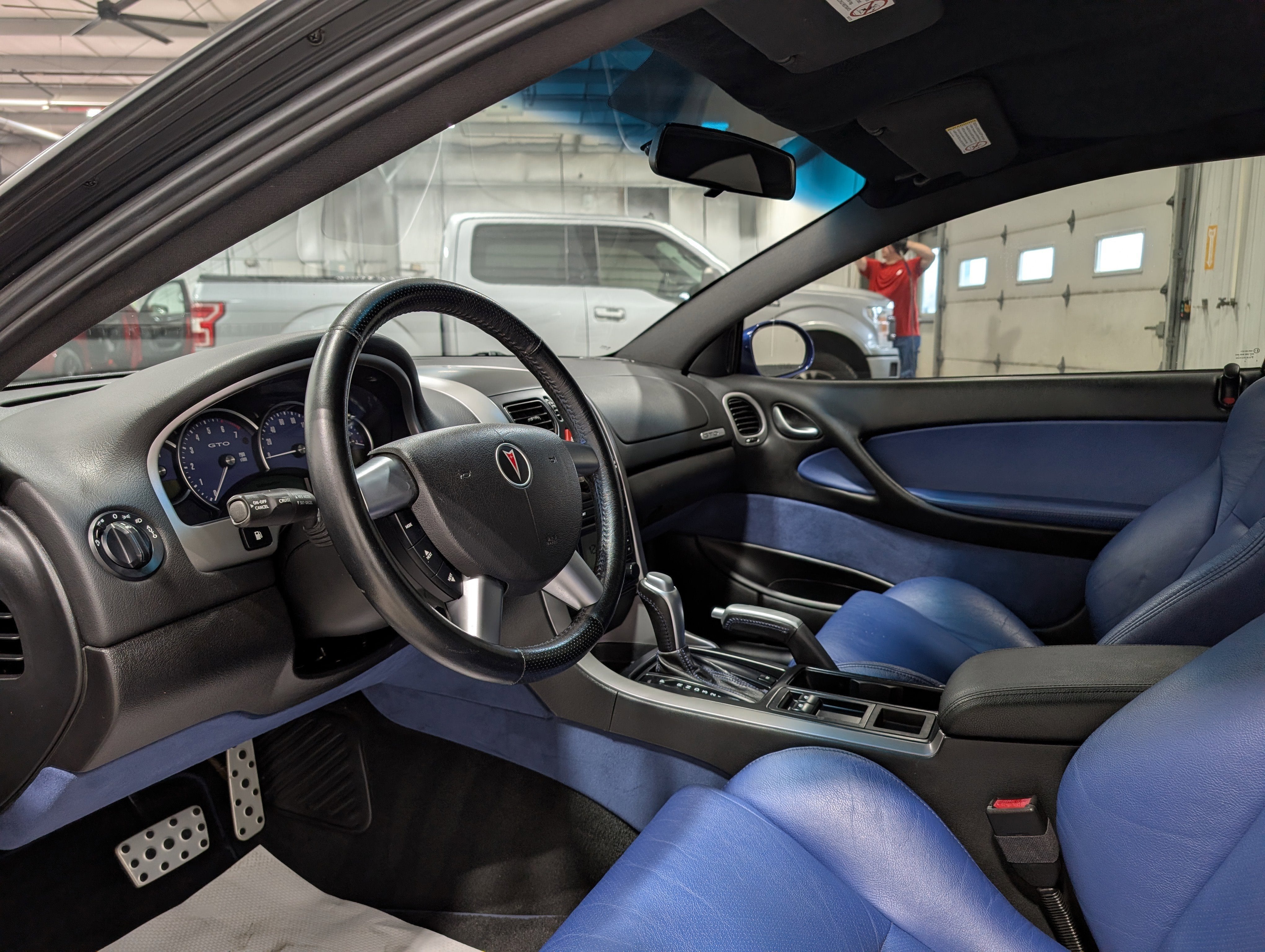 2004 Pontiac GTO Base