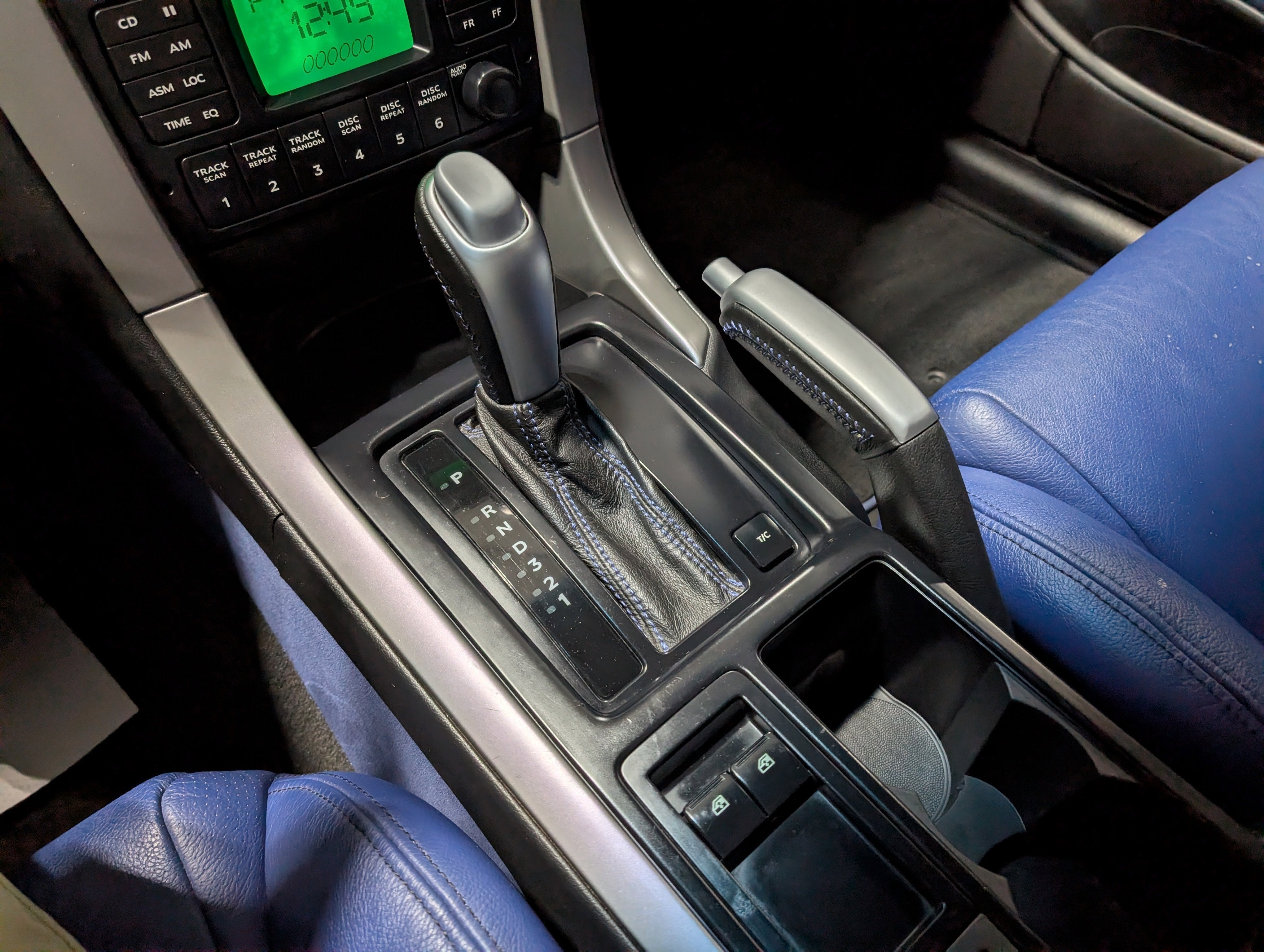 2004 Pontiac GTO Base