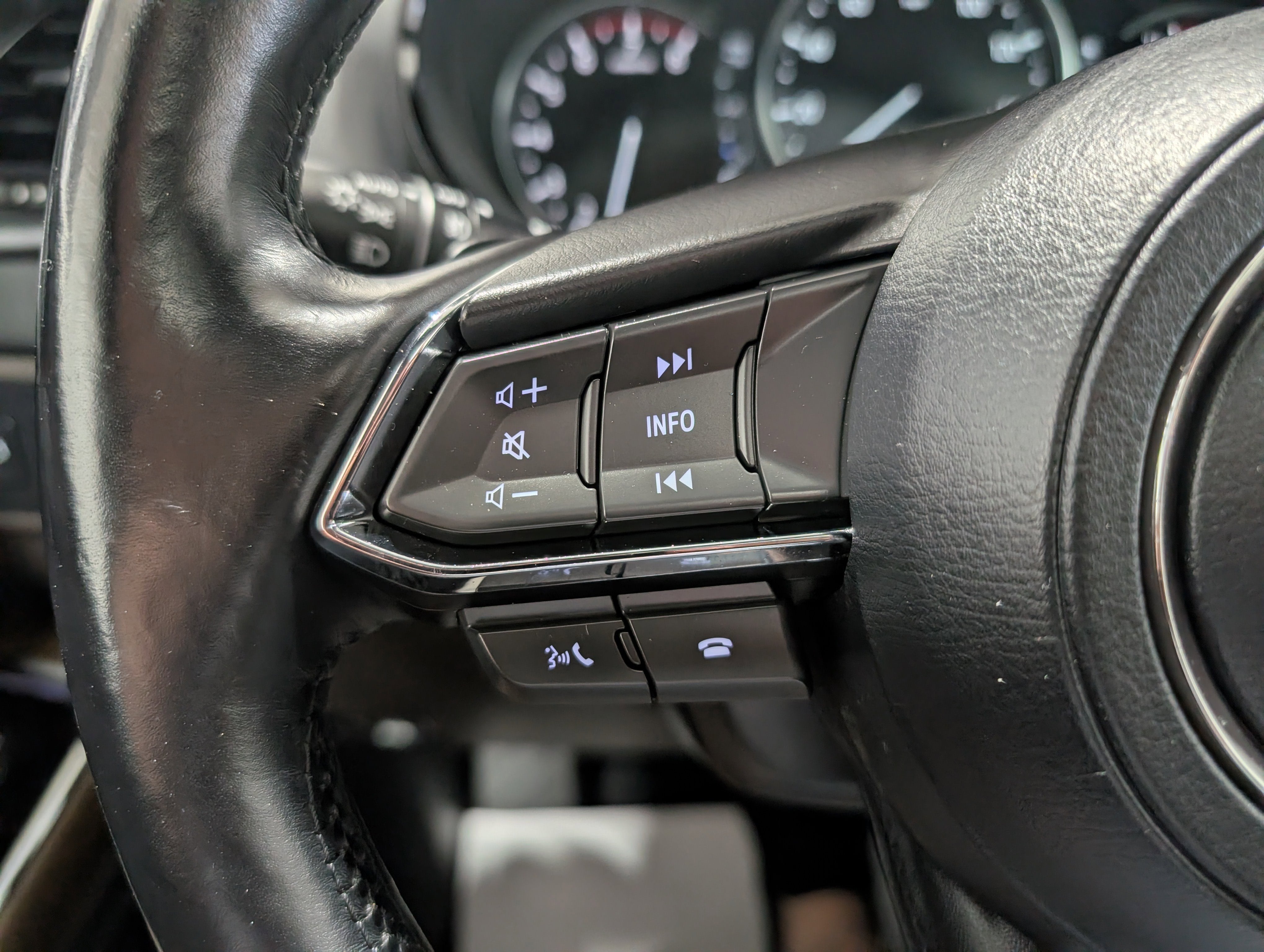 2022 Mazda Mazda CX-9 Signature