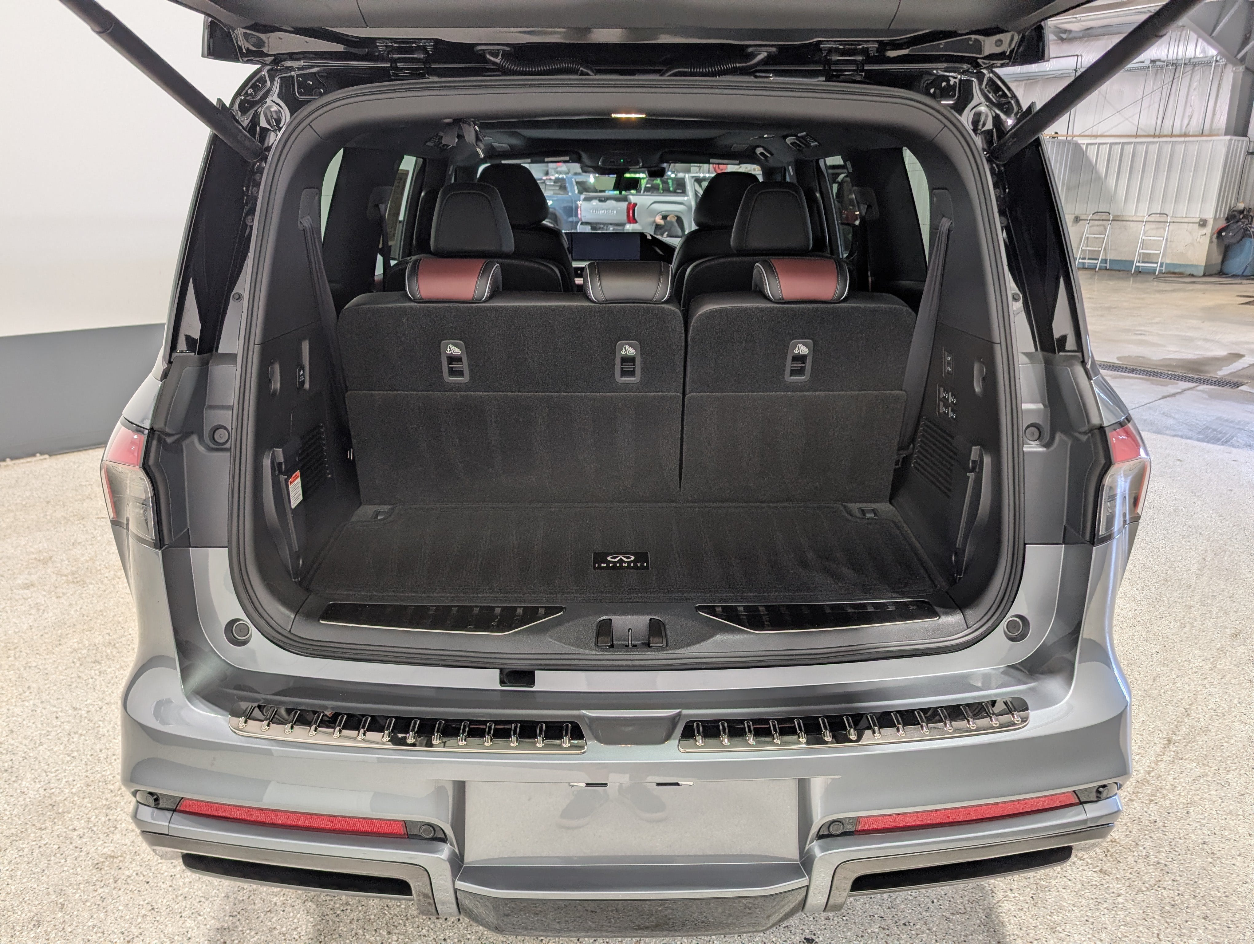 2026 INFINITI QX80 AUTOGRAPH AWD