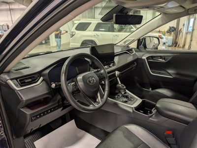 2023 Toyota RAV4 Limited