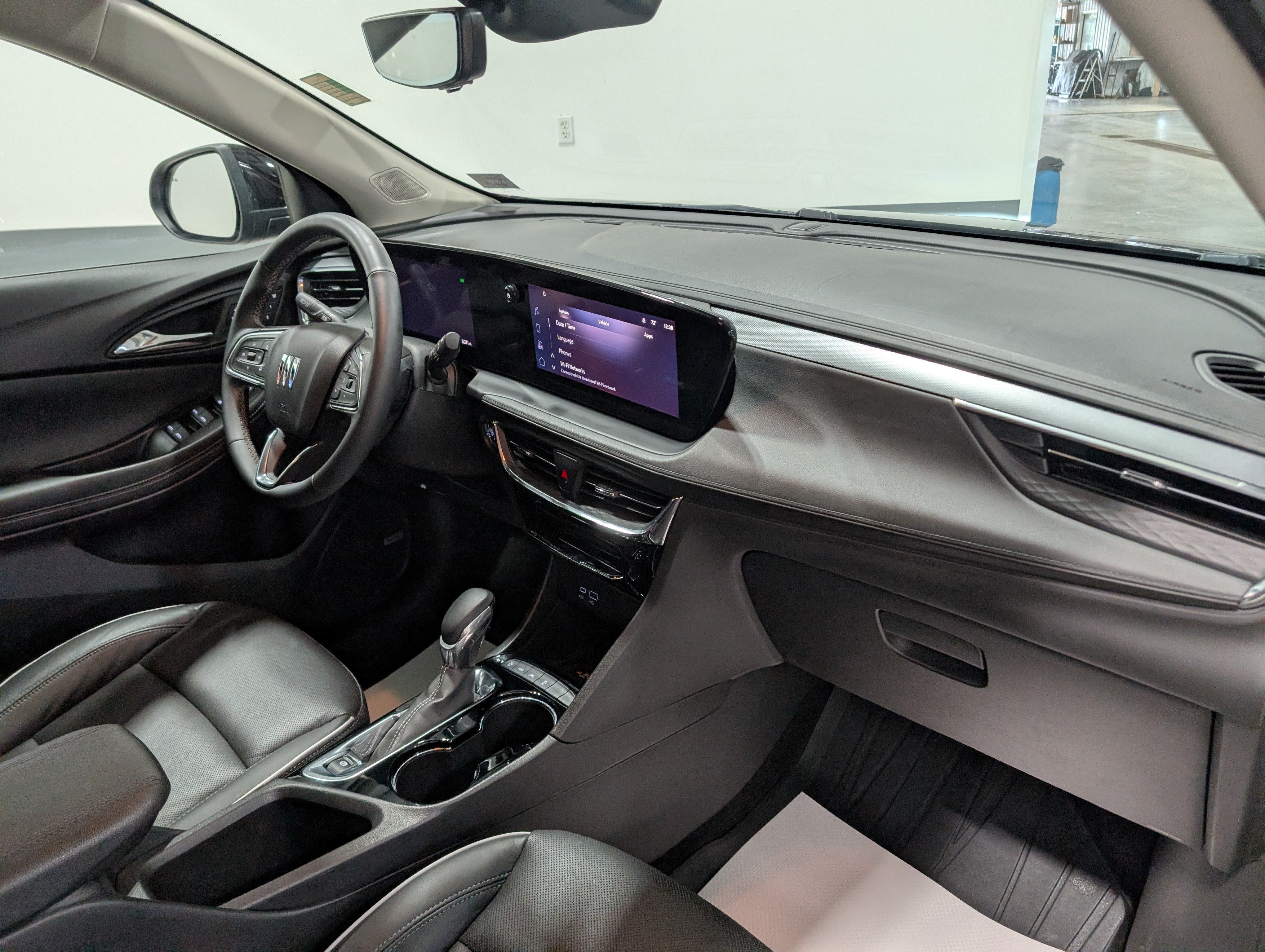 2025 Buick Encore GX Avenir