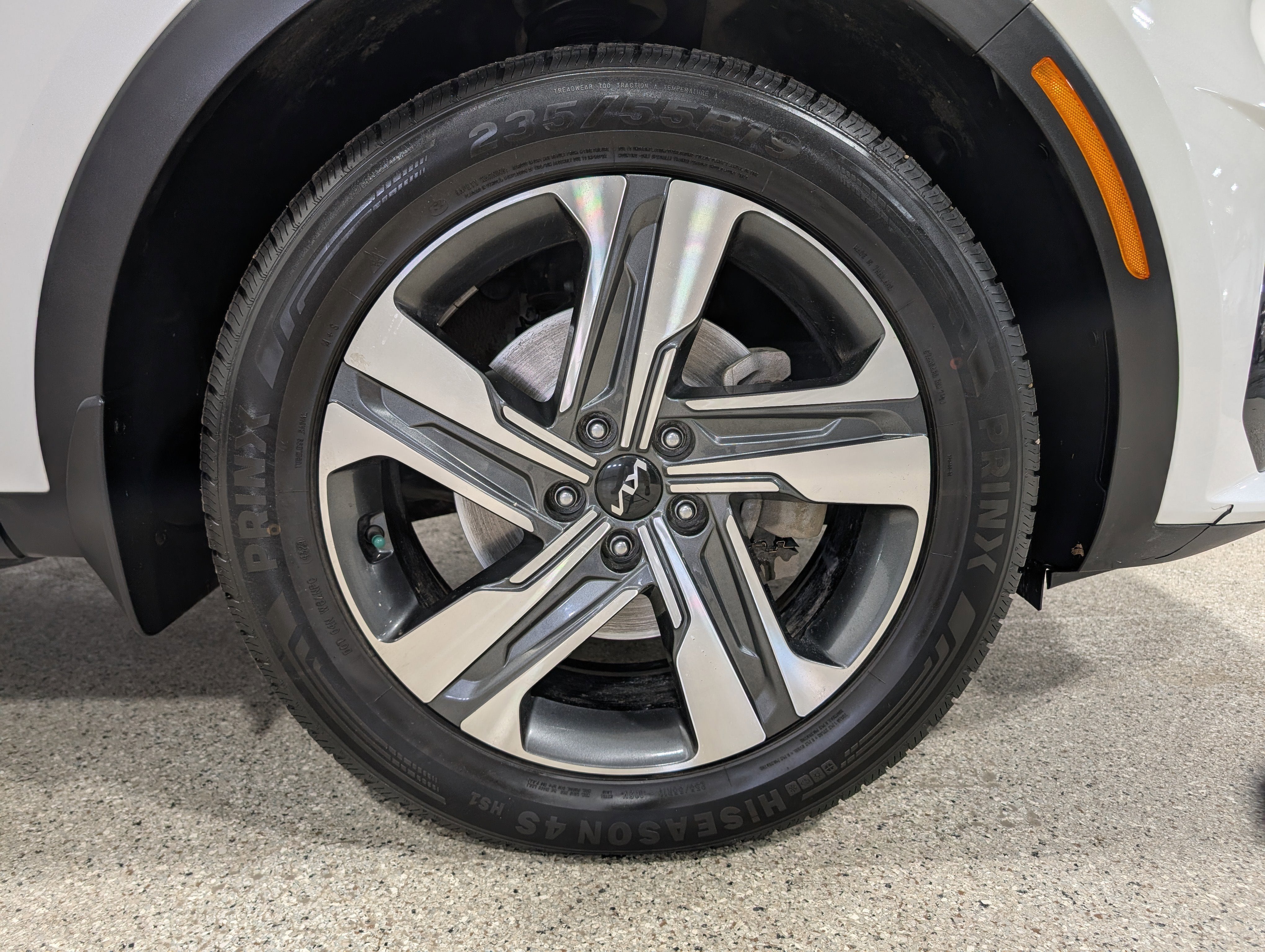 2023 Kia Sorento Hybrid EX