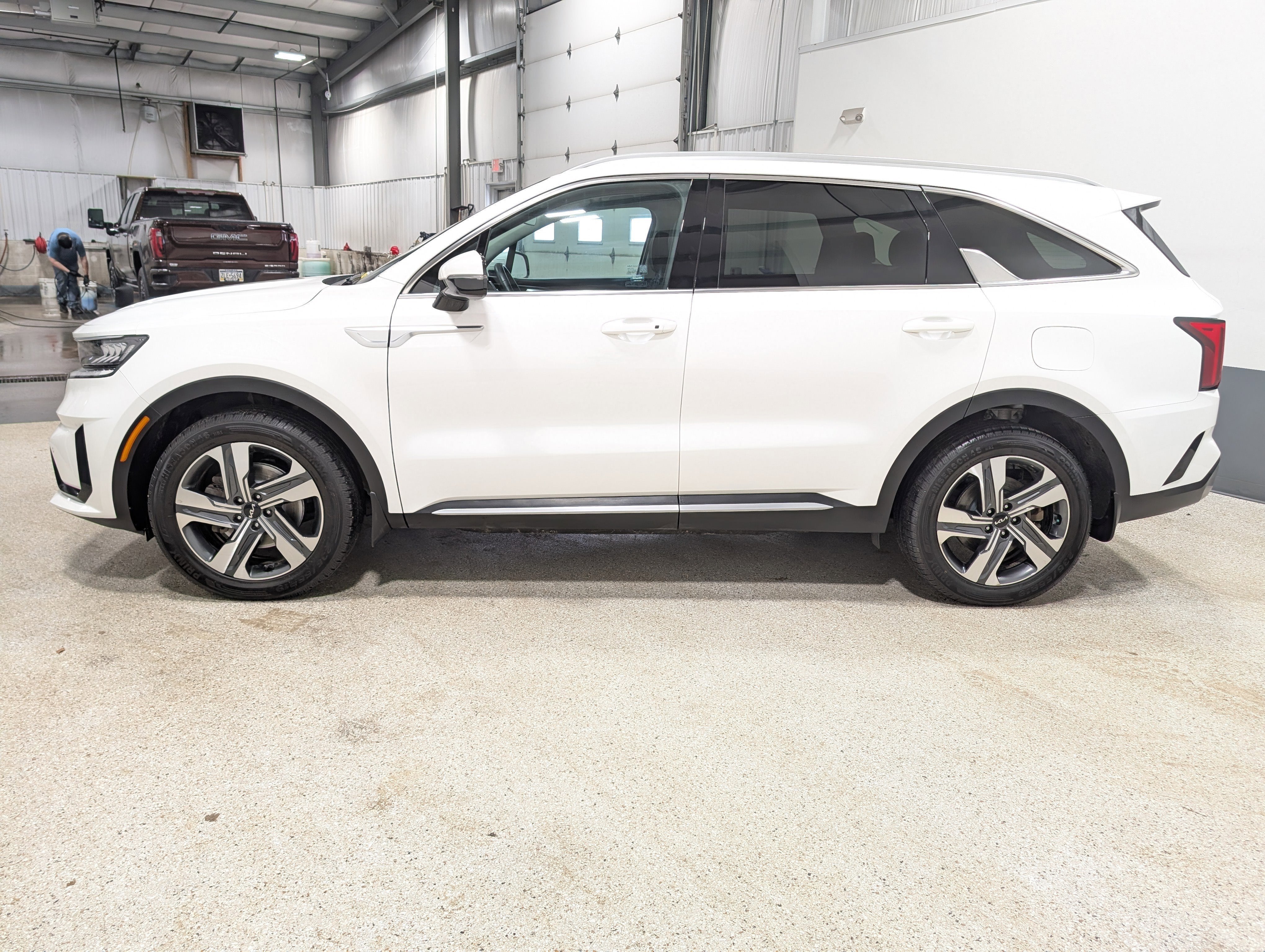 2023 Kia Sorento Hybrid EX