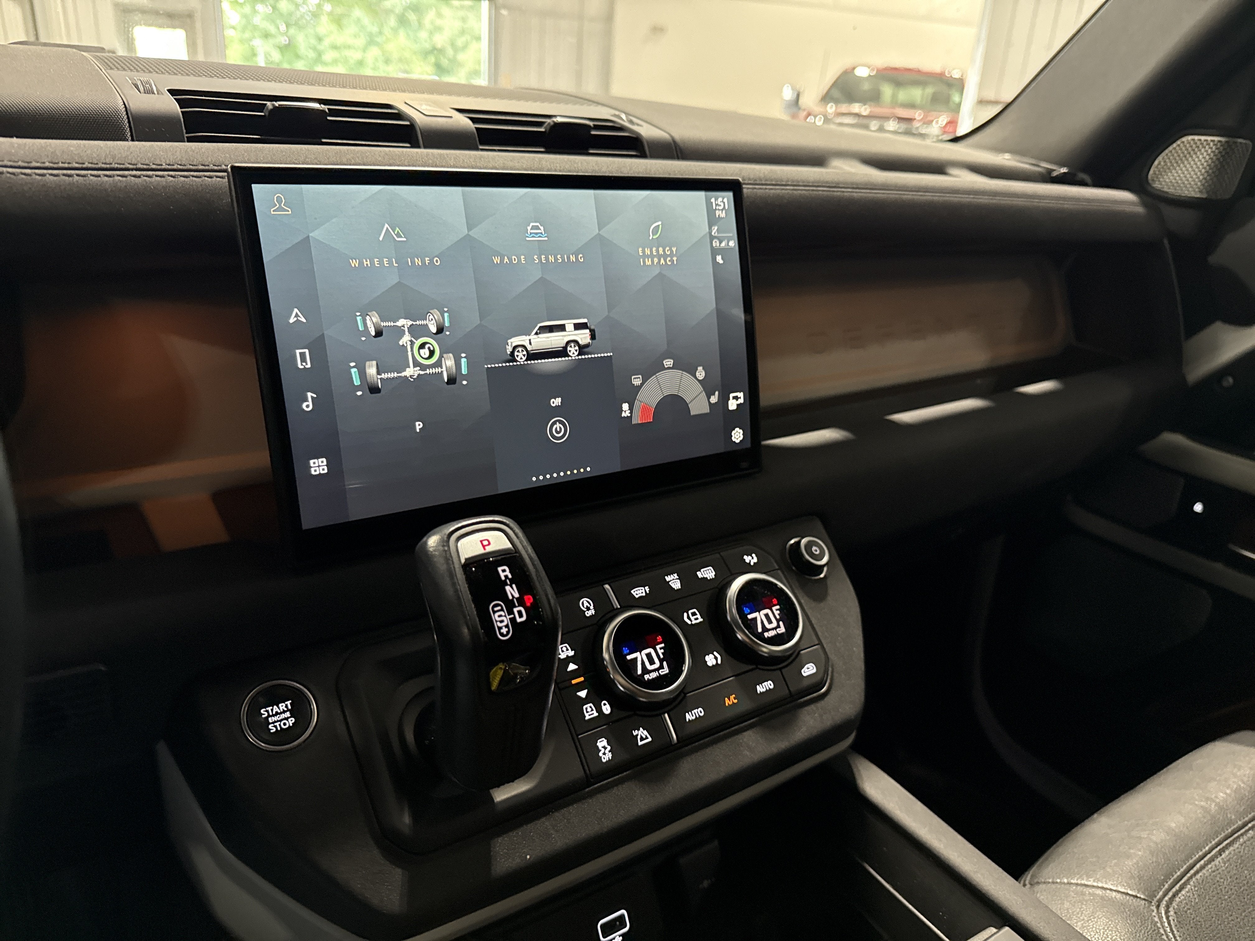 2023 Land Rover Defender S