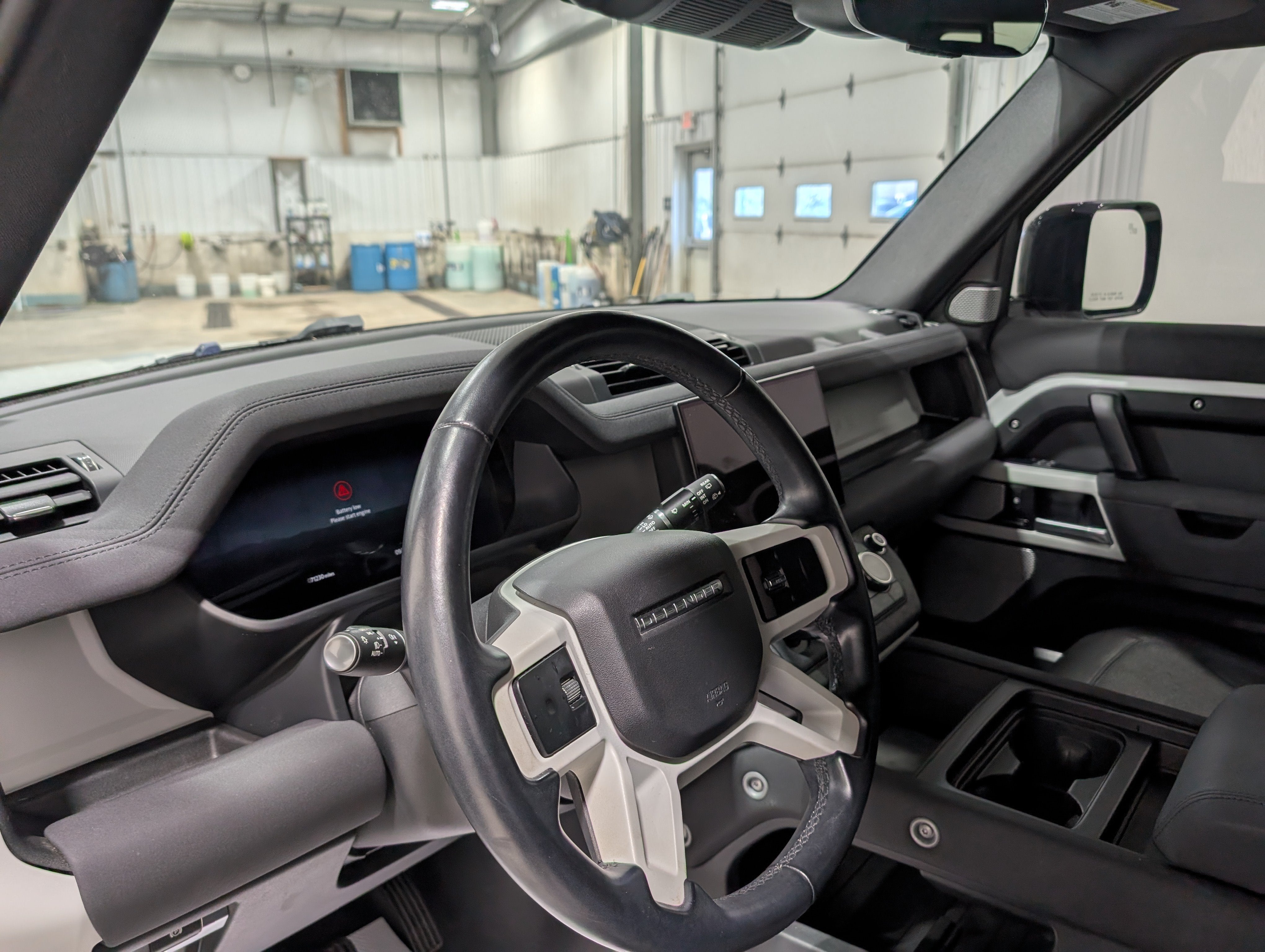 2023 Land Rover Defender S