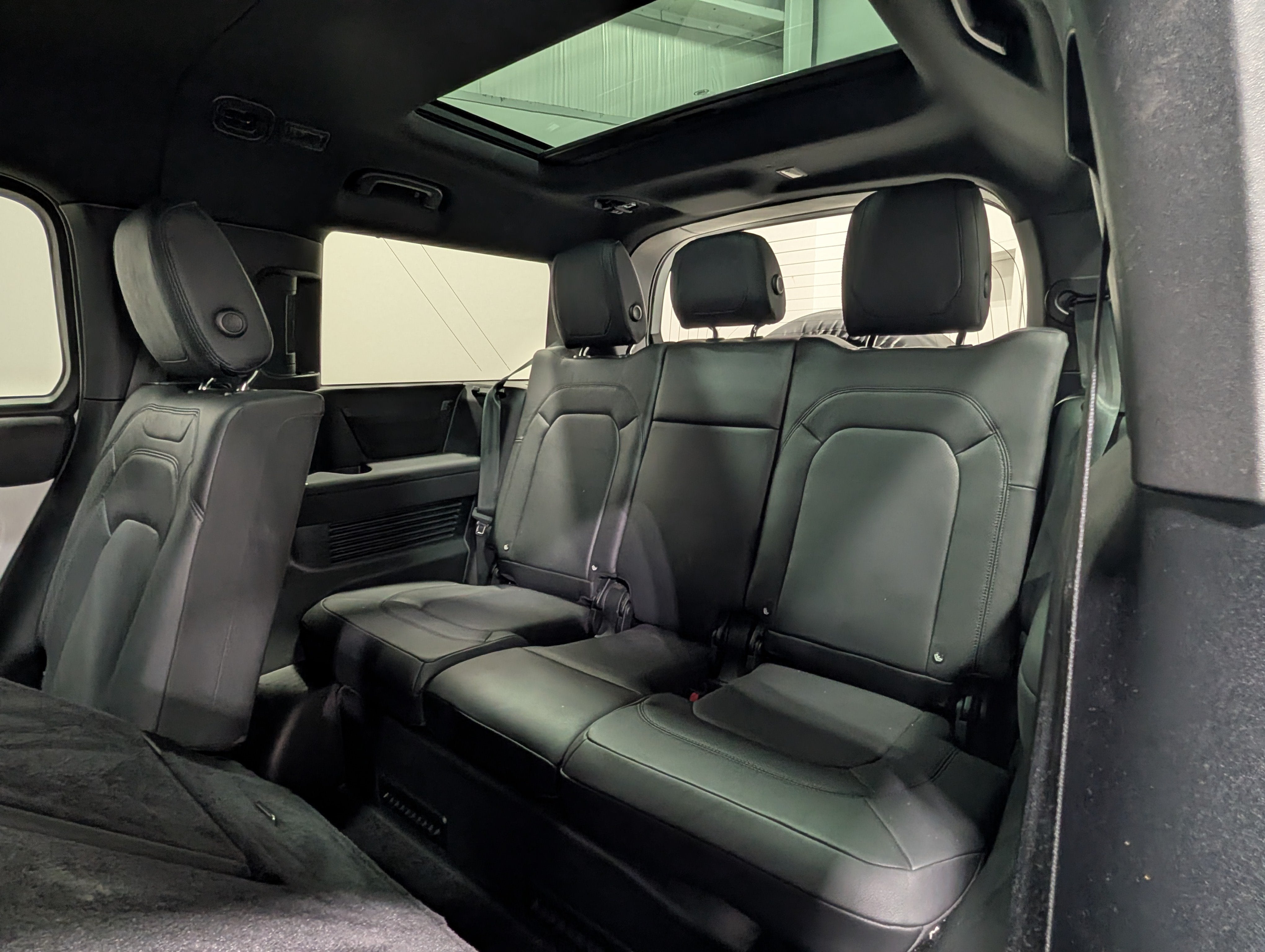 2023 Land Rover Defender S