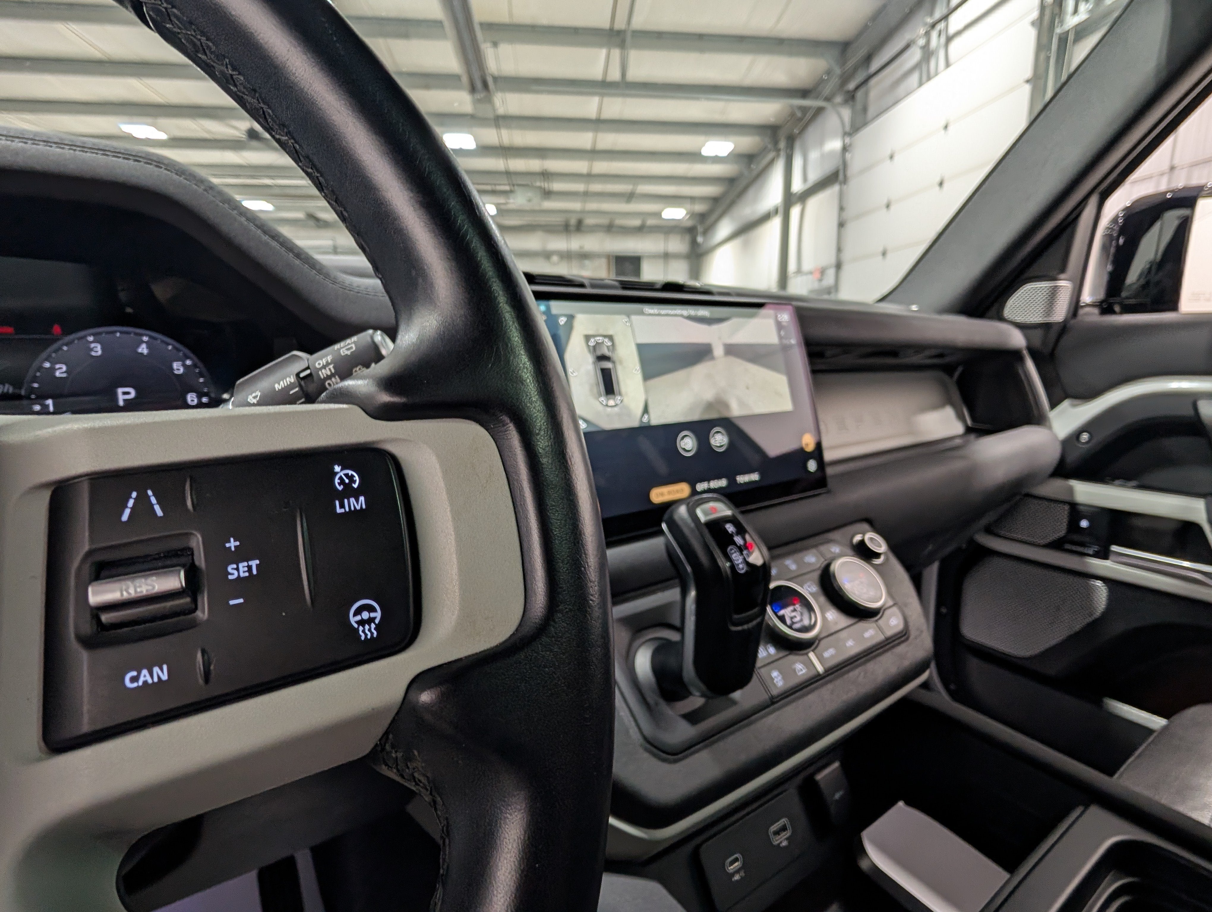 2023 Land Rover Defender S