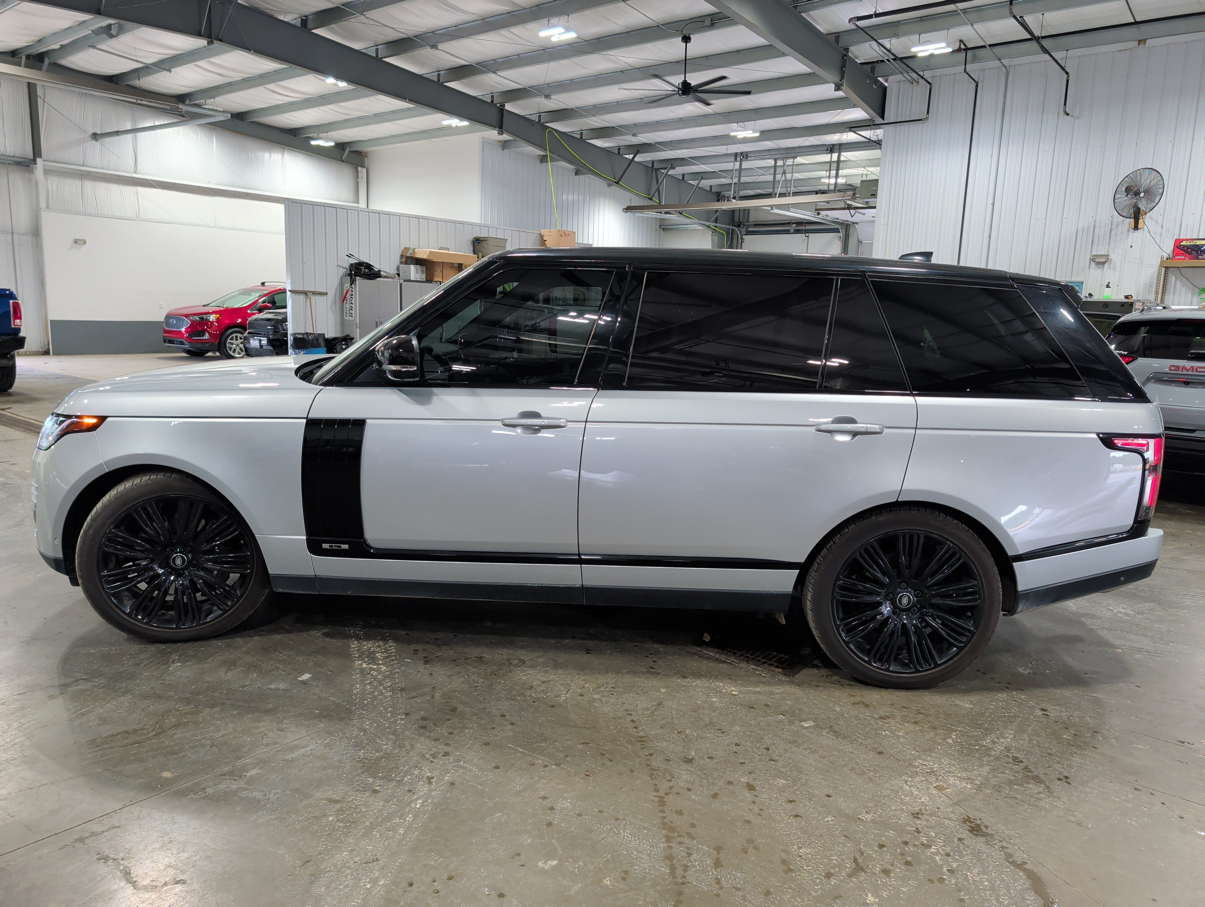 2019 Land Rover Range Rover Base