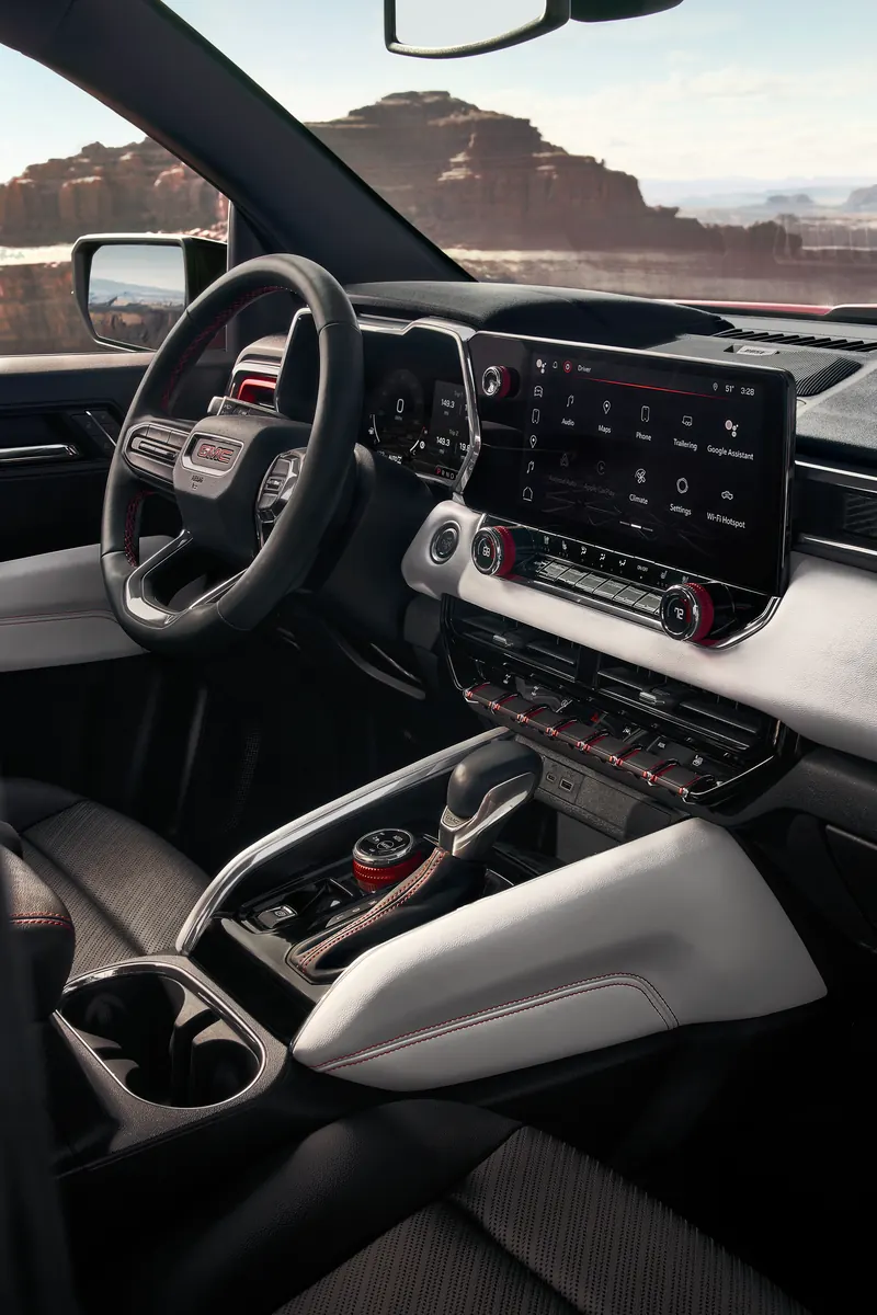 2026 GMC Canyon infotainment system at Baglier Buick GMC in Butler PA