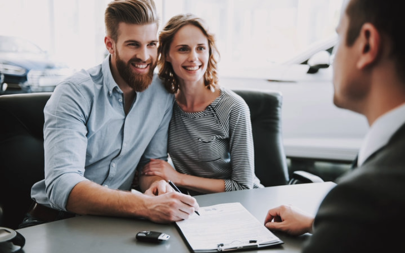 let us handle your vehicle insurance claim with you